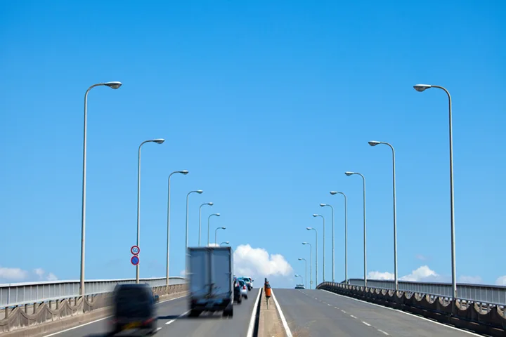 Freiflächenheizung für Brücken mit hoher Verkehrssicherheit