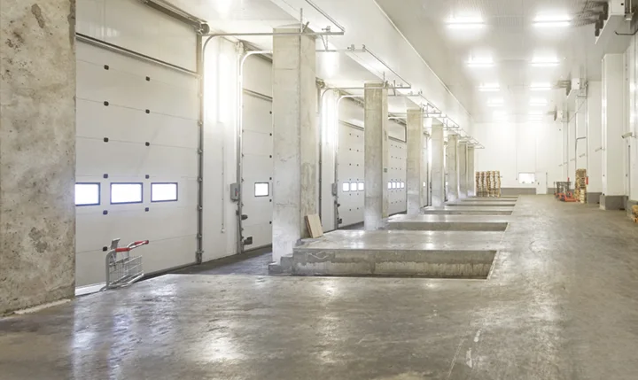 Industrieflächenheizung für Verkehrsflächen in großen Industrieanlagen