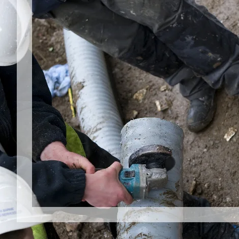 Fernwärmerohre mit Isolierung für effiziente Energieverteilung